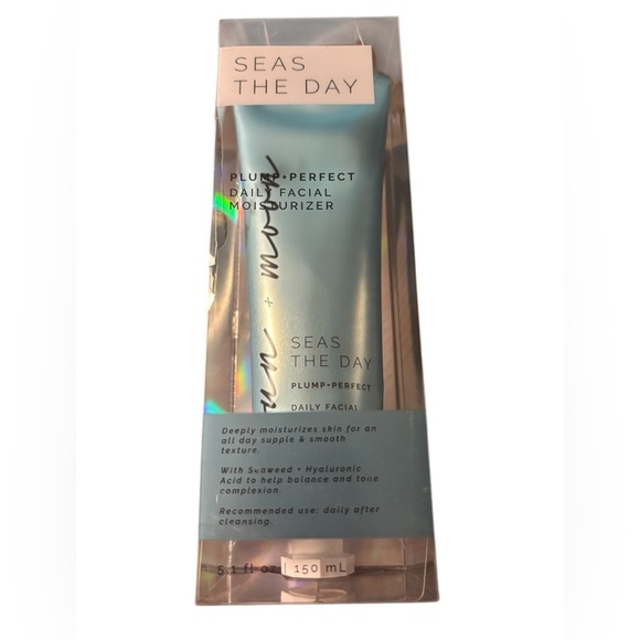 Sun + Moon Seas The Day Plump Perfect Daily Facial Moisturizer 5.1 fl oz - Picture 1 of 2